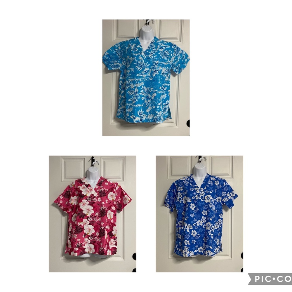 R- 3PC Lot Hawaiian V-Neck Scrub Top